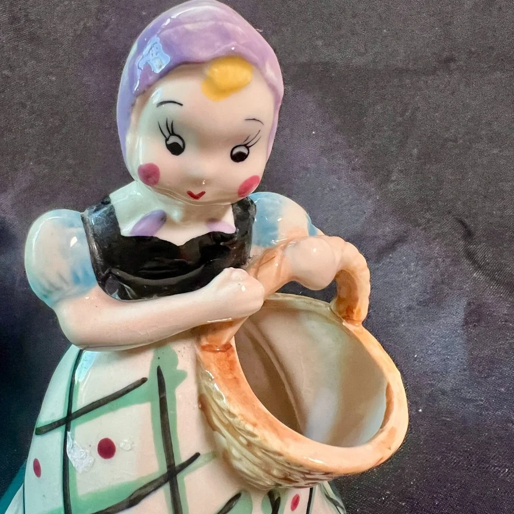 Vintage United China & Glass Co. Lady  Basket Vase Succulent Planter Small 1940s